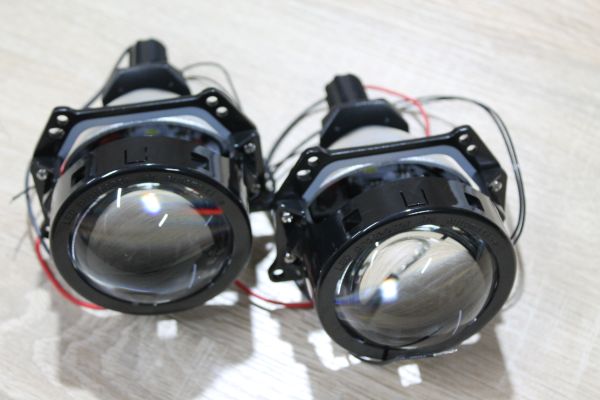 Світлодіодні Bi-Led лінзи Moonlight А10. Світлодіодні Bi-Led лінзи Moonlight А10.