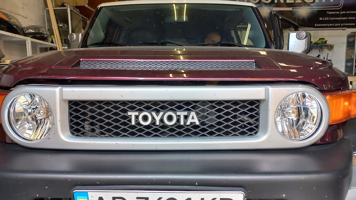 установка лінз FJ cruizer